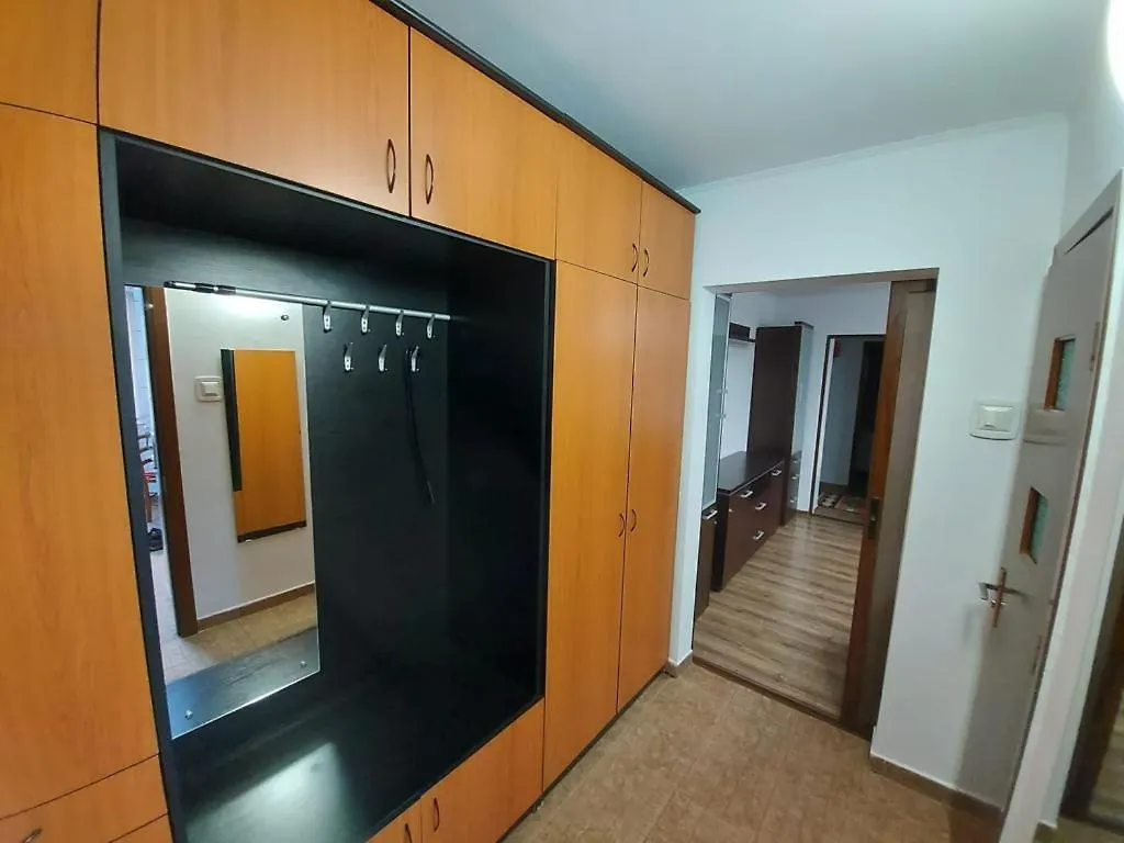 Apartament 3 Camere, Dotat Cu Toate Utilitatile Bucharest Apartment